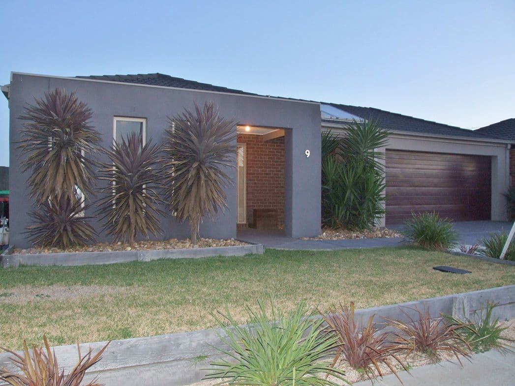 9 Tawriffic Street, KURUNJANG VIC 3337, Kurunjang - Image 1