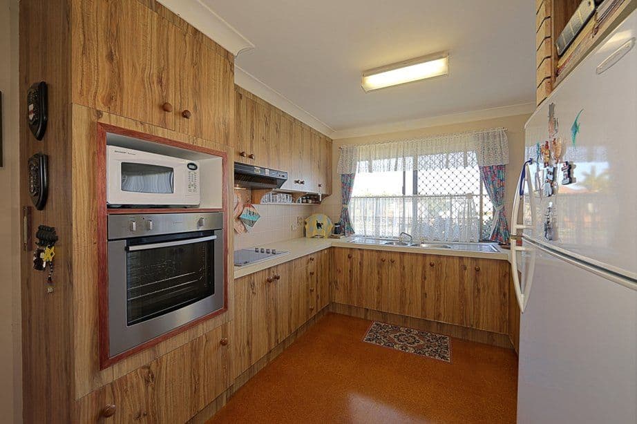 24 Oceanview Street, Bargara QLD 4670, Bargara - Thumbnail 6