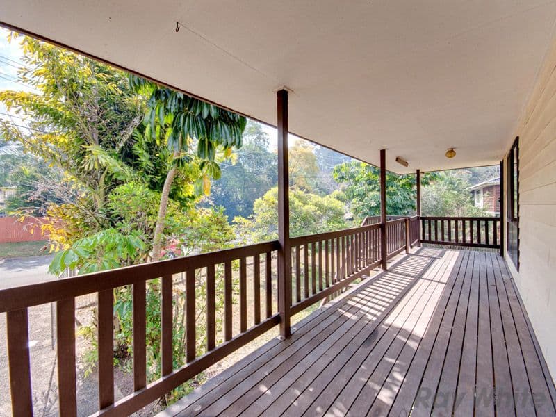 2 Chevron Street, FERNY HILLS QLD 4055, Ferny Hills - Thumbnail 2