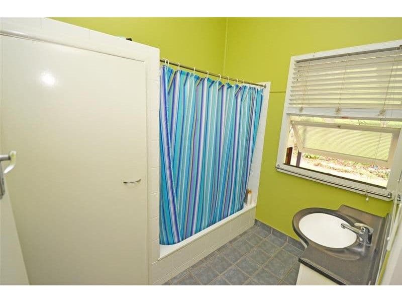 16 Netley Street, BILOELA QLD 4715, Biloela - Thumbnail 4