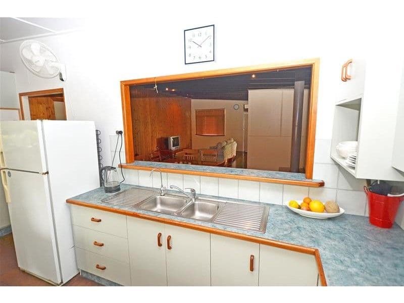 16 Netley Street, BILOELA QLD 4715, Biloela - Thumbnail 3