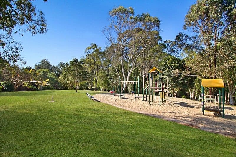 61 Dorset Drive, ROCHEDALE SOUTH QLD 4123, Rochedale South - Thumbnail 8
