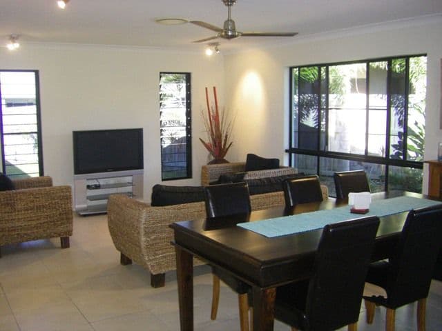 9 Corella Way, BLACKS BEACH QLD 4740, Blacks Beach - Thumbnail 3