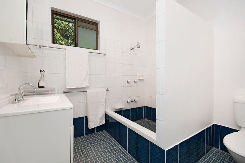 10 Tristania Street, HOLLOWAYS BEACH QLD 4878, Holloways Beach - Thumbnail 5