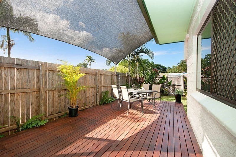 10 Tristania Street, HOLLOWAYS BEACH QLD 4878, Holloways Beach - Thumbnail 6