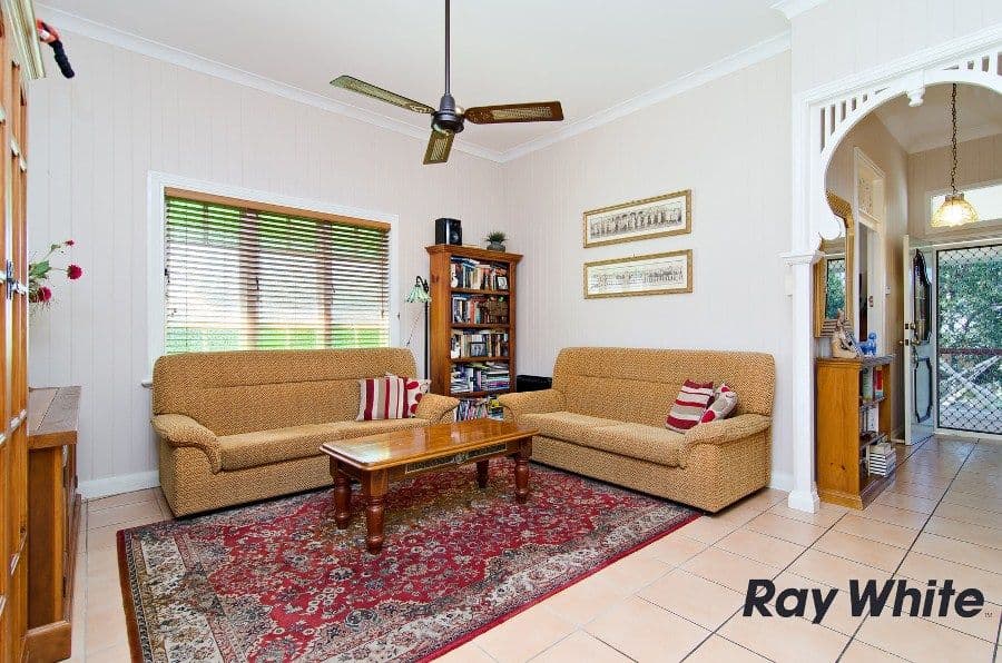 222 Enoggera Road, NEWMARKET QLD 4051, Newmarket - Thumbnail 3