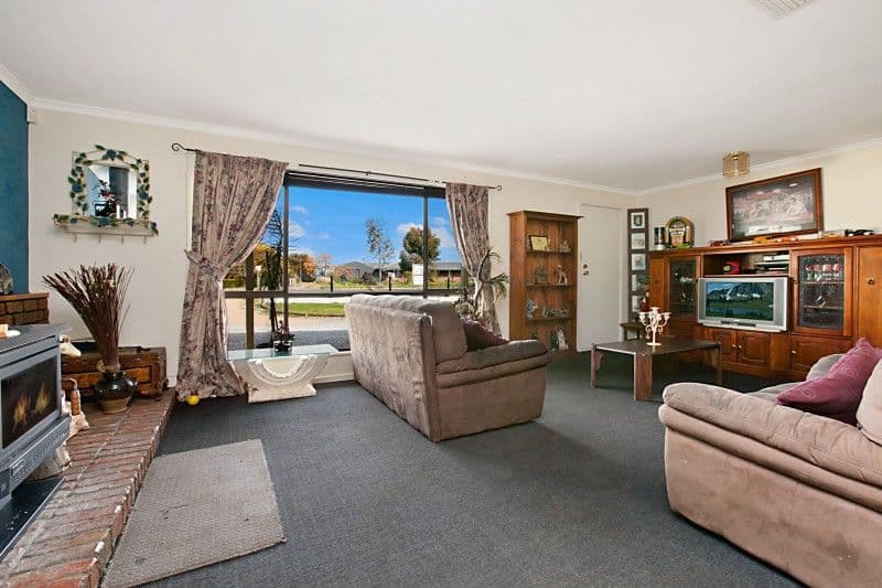 35 Hayman Road, TWO WELLS SA 5501, Two Wells - Thumbnail 2