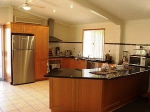146 Heights Road, NANANGO QLD 4615, Nanango - Thumbnail 2