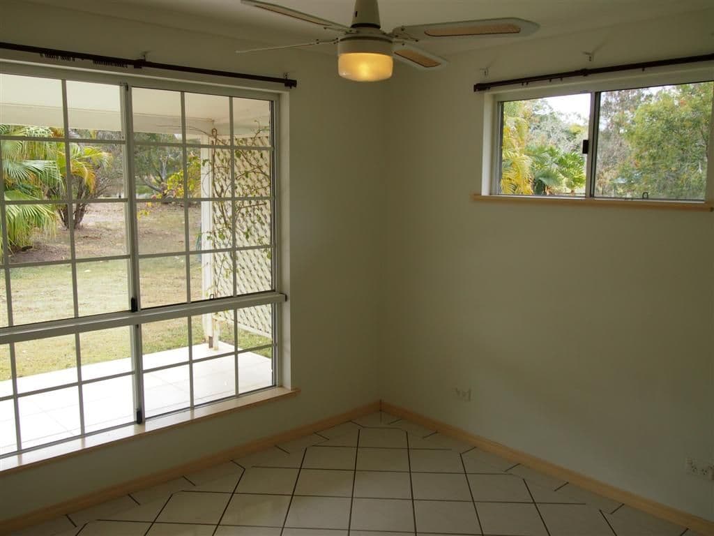 28 Donaldson Road, BOORAL QLD 4655, Booral - Thumbnail 8