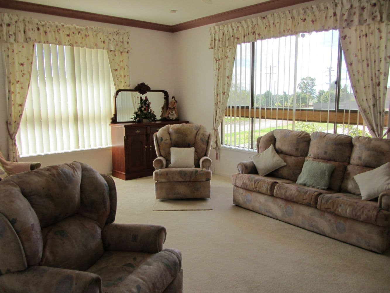 6 Glassop Street, TEMORA NSW 2666, Temora - Thumbnail 5