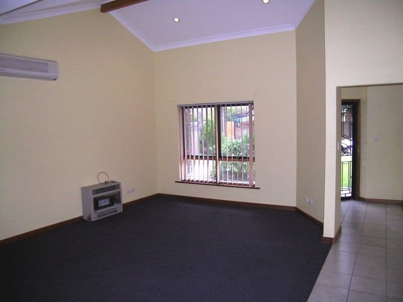 12a Orchard Avenue, EVERARD PARK SA 5035, Everard Park - Thumbnail 2