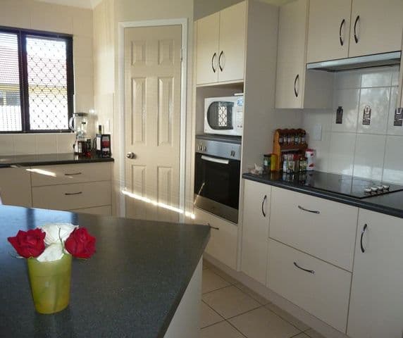 6 Heathcote Court, DEERAGUN QLD 4818, Deeragun - Thumbnail 3