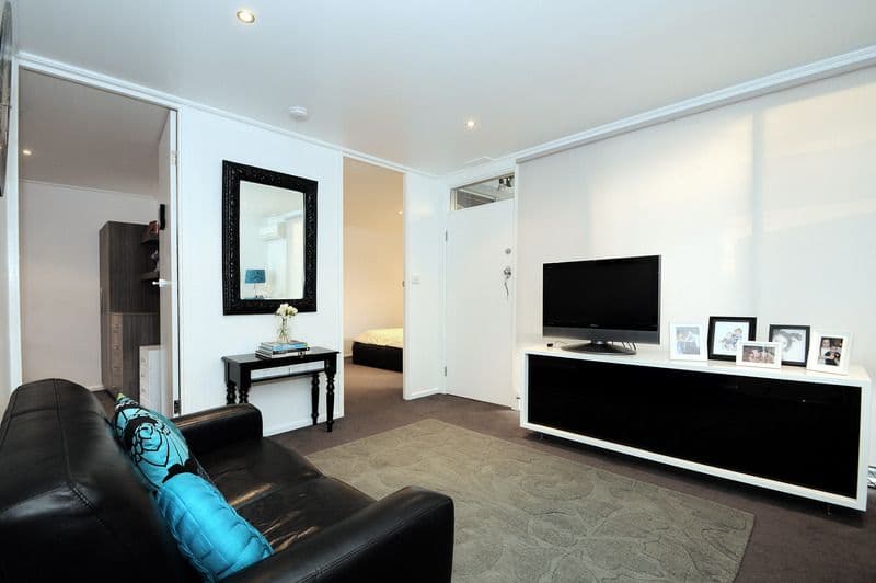 13 Glenola Road, CHELSEA VIC 3196, Chelsea - Thumbnail 2