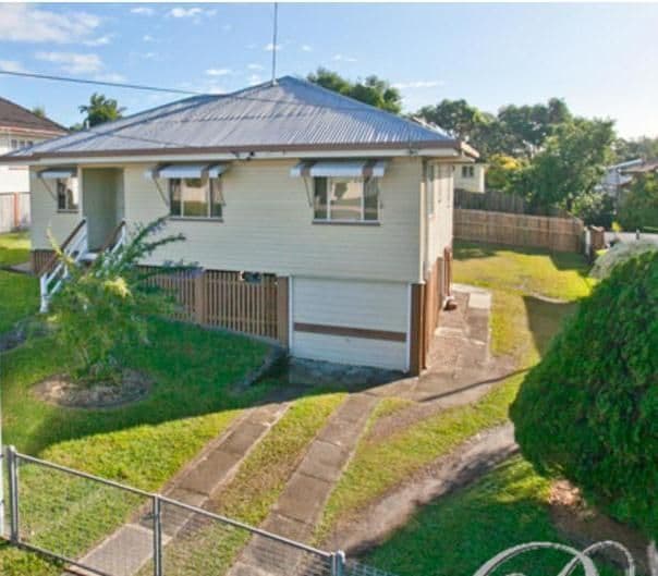 76 Brisbane Avenue, CAMP HILL QLD 4152, Camp Hill - Thumbnail 2