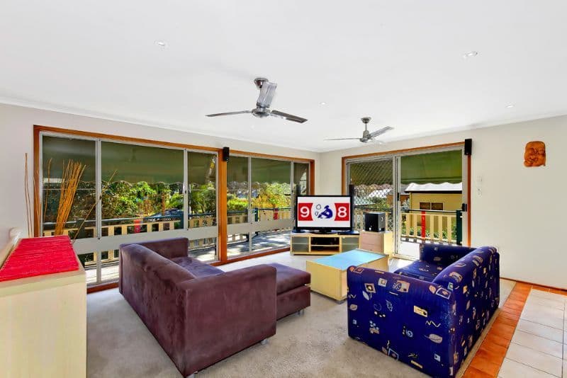 17a Lakedge Avenue, BERKELEY VALE NSW 2261, Berkeley Vale - Thumbnail 8