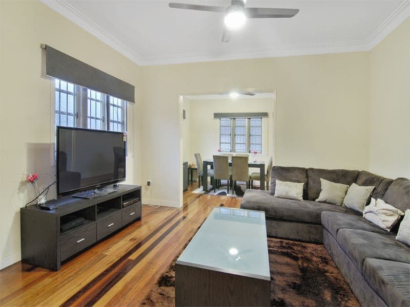 47 Paradise Street, BANYO QLD 4014, Banyo - Thumbnail 2