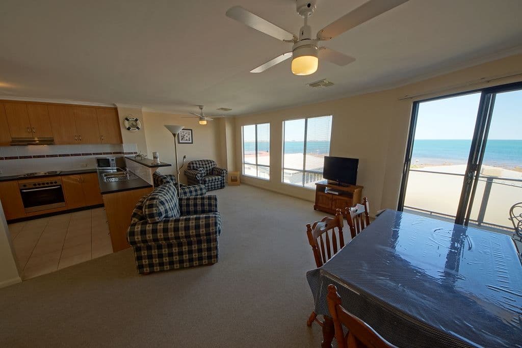 19 Rose Avenue, NORTH BEACH SA 5556, North Beach - Thumbnail 4