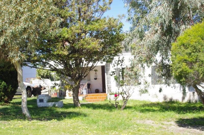 10 Berkeley Avenue, NOLLAMARA WA 6061, Nollamara - Thumbnail 2