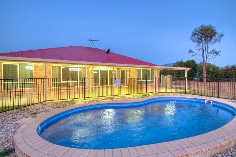 20 IVORY Close, PEAK CROSSING QLD 4306, Peak Crossing - Thumbnail 3