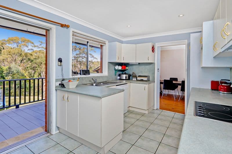 27 Simon Place, HORNSBY HEIGHTS NSW 2077, Hornsby Heights - Thumbnail 6