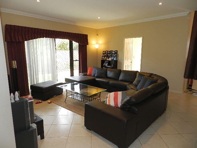 46 WHITE CEDAR CRCT, STRETTON QLD 4116, Stretton - Thumbnail 3