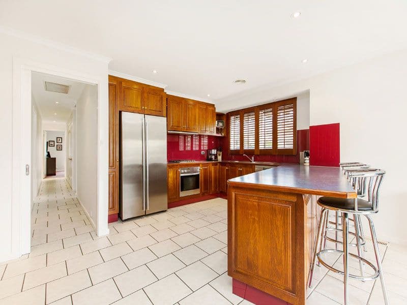 24 Toorak Drive, DINGLEY VILLAGE VIC 3172, Dingley Village - Thumbnail 4