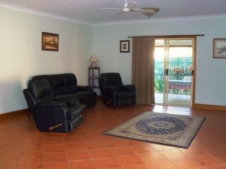 6 Outridge Street, WONDAI QLD 4606, Wondai - Thumbnail 2