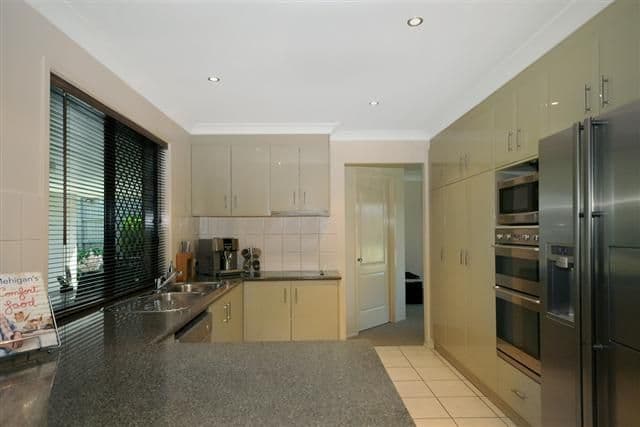 21 Cherokee Drive, WILSONTON QLD 4350, Wilsonton - Thumbnail 3