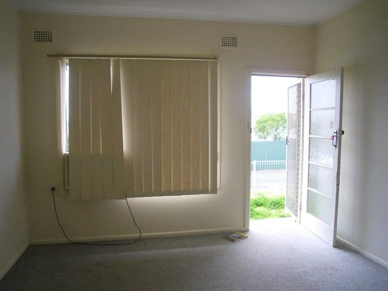 4 Little Underwood Street, FORBES NSW 2871, Forbes - Thumbnail 6