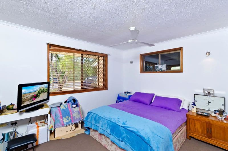 35 McKenzie Drive, CURRUMBIN WATERS QLD 4223, Currumbin Waters - Thumbnail 5