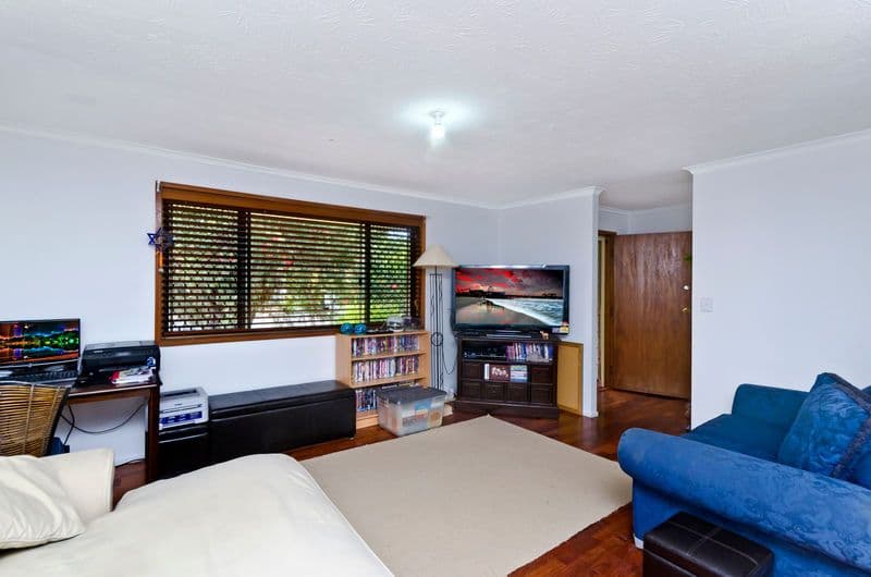 35 McKenzie Drive, CURRUMBIN WATERS QLD 4223, Currumbin Waters - Thumbnail 2