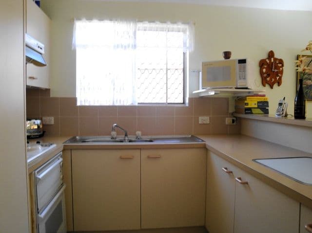NOOSAVILLE QLD 4566, Noosaville - Thumbnail 2