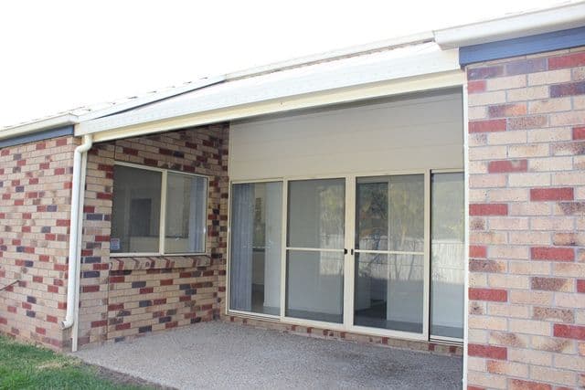 73 Hampstead Street, FOREST LAKE QLD 4078, Forest Lake - Thumbnail 4
