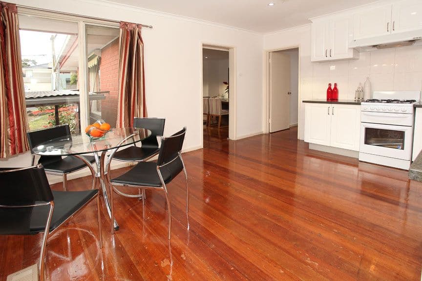 7 Tudor Court, GLEN WAVERLEY VIC 3150, Glen Waverley - Thumbnail 2