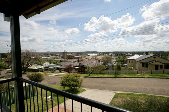 2 Burwood Street, TURVEY PARK NSW 2650, Turvey Park - Image 1