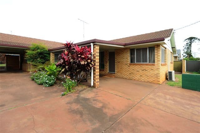 1 and 2 68 Hursley Road, NEWTOWN QLD 4350, Newtown - Image 1