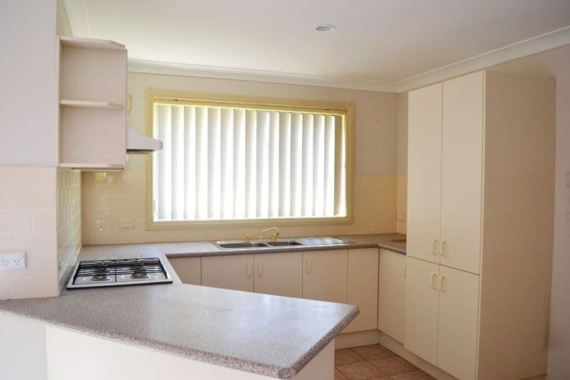 14 Bellambi Street, TARRAWANNA NSW 2518, Tarrawanna - Thumbnail 2