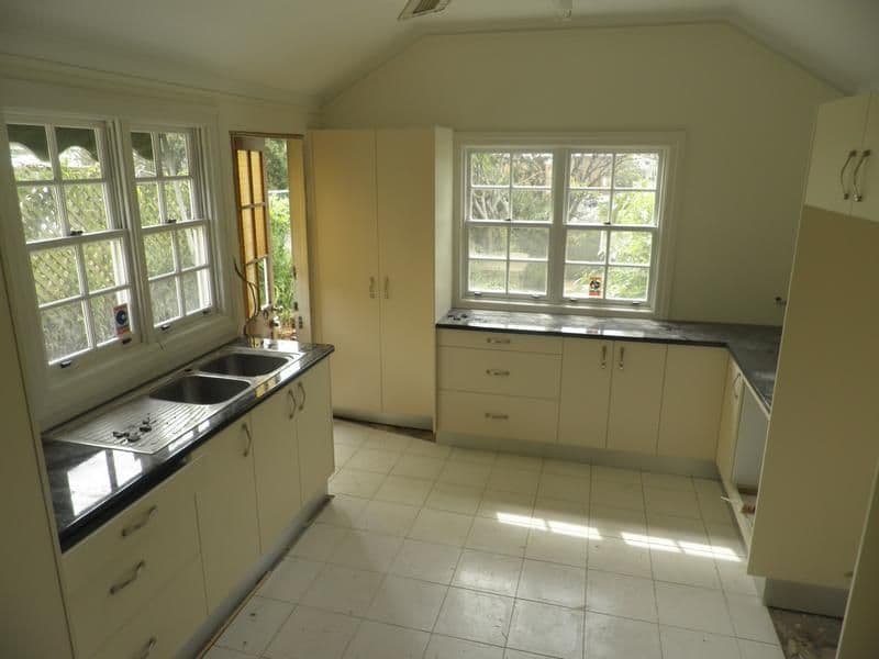 39 Aston Street, TOOWONG QLD 4066, Toowong - Thumbnail 2