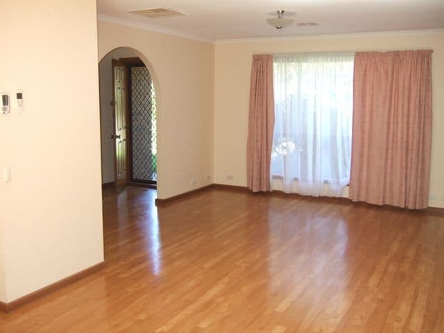 1/1 Elura, FLAGSTAFF HILL SA 5159, Flagstaff Hill - Thumbnail 3