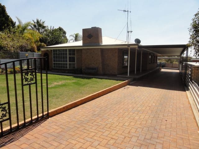 38 Brooks Street, BROKEN HILL NSW 2880, Broken Hill - Image 1