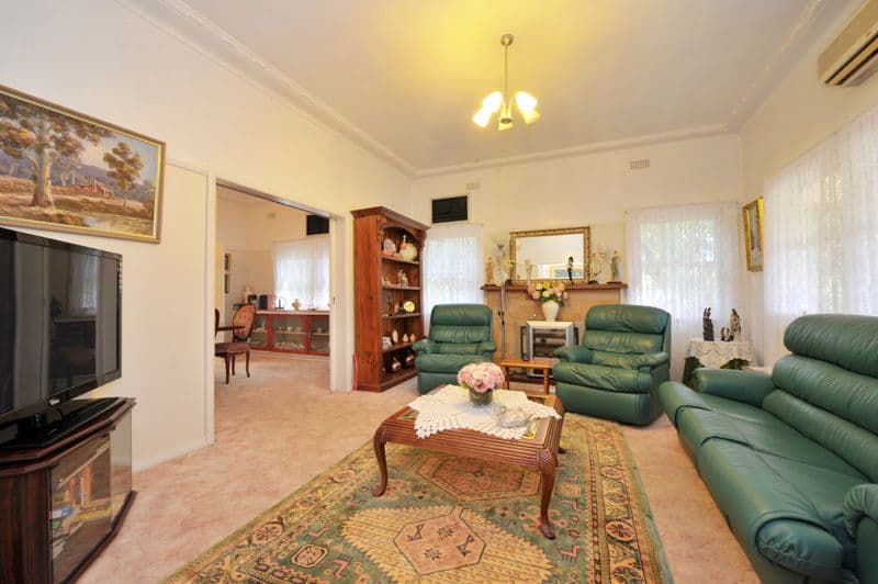35 Selina Street, NARRABRI NSW 2390, Narrabri - Image 1