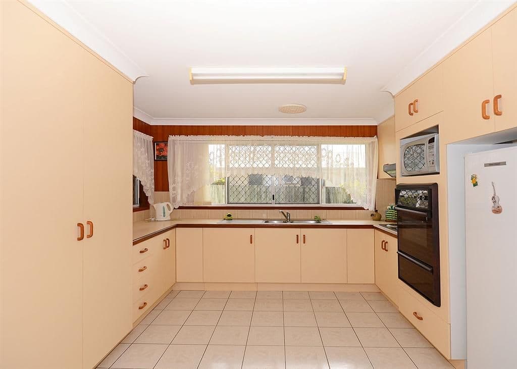 9 Magnolia Street, KAWUNGAN QLD 4655, Kawungan - Thumbnail 7