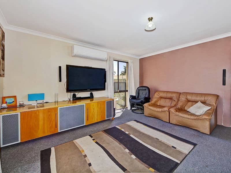 14 Veresdale Rt, COODANUP WA 6210, Coodanup - Thumbnail 5