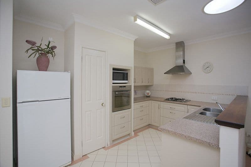 27 Central Road, KALAMUNDA WA 6076, Kalamunda - Thumbnail 4