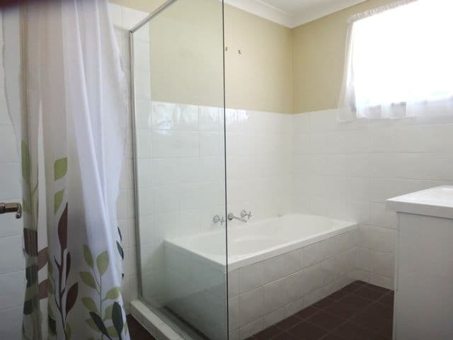 1 Maugham Crescent, WETHERILL PARK NSW 2164, Wetherill Park - Thumbnail 5