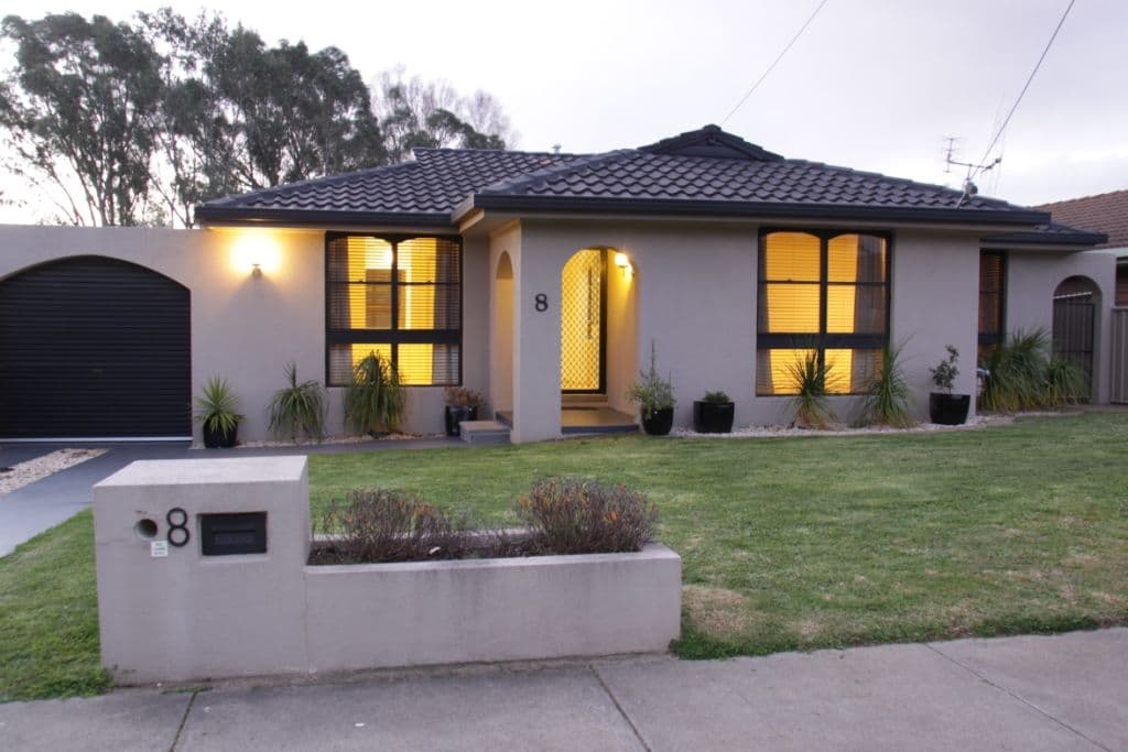 8 Bond Street, GOLDEN SQUARE VIC 3555, Golden Square - Image 1