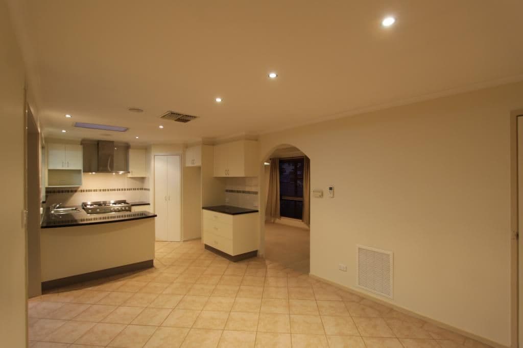 8 Bond Street, GOLDEN SQUARE VIC 3555, Golden Square - Thumbnail 7