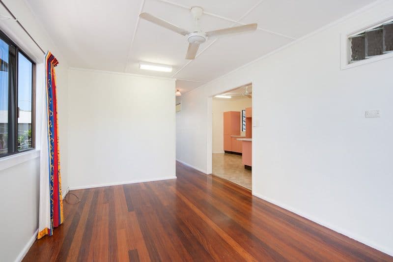 30 Edgar Street, BUNGALOW QLD 4870, Bungalow - Thumbnail 5