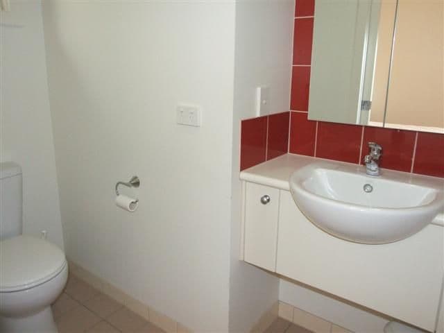 2124 Phillip Island Road, COWES VIC 3922, Cowes - Thumbnail 7