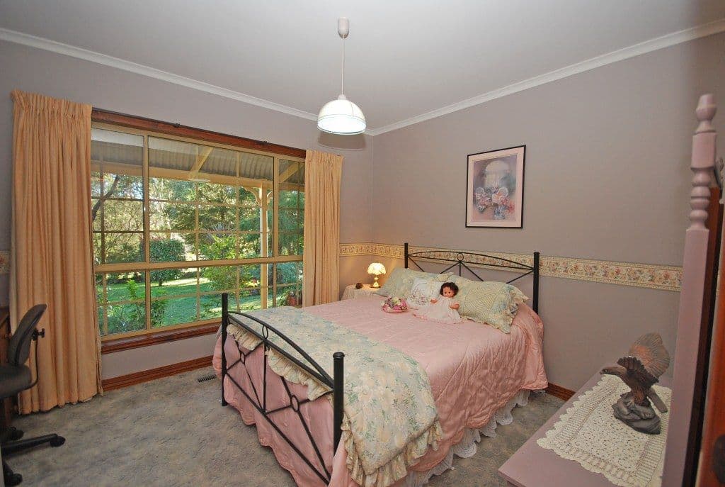 60 Bell Avenue, MOUNT HELEN VIC 3350, Mount Helen - Thumbnail 5